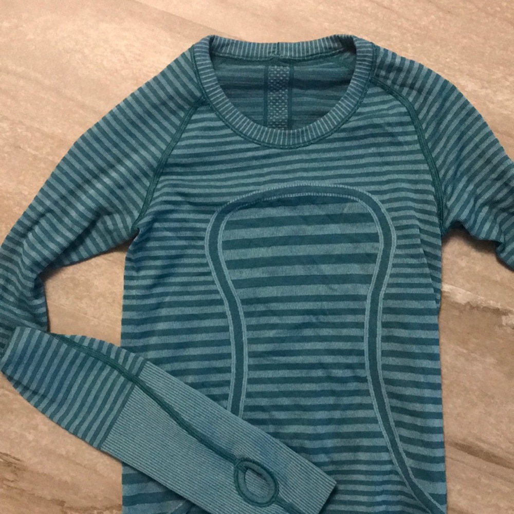 Lululemon Swiftly Tech long sleeve 2